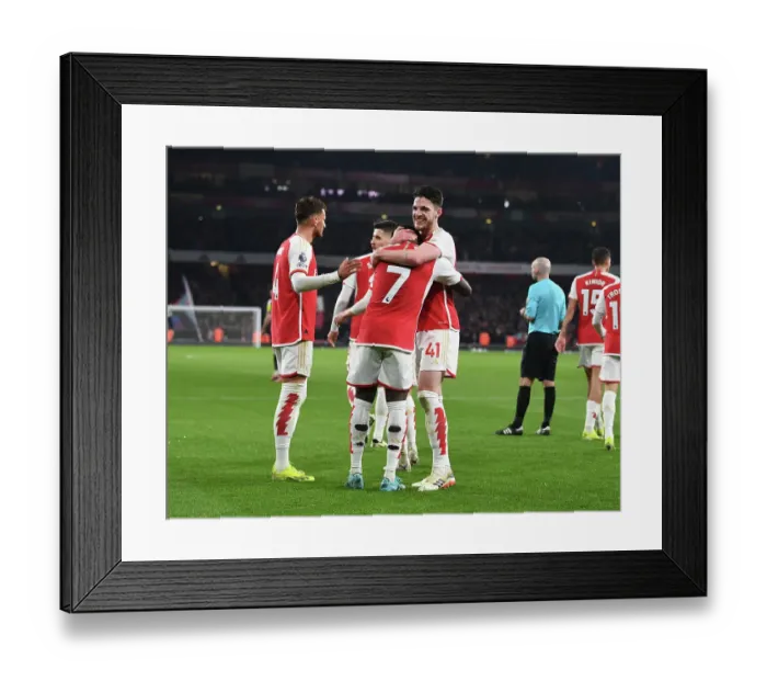 Framed Print : Arsenal FC v Newcastle United - Premier League Framed Print : Arsenal FC v Newcastle United - Premier League