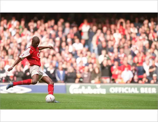 Patrick Vieira scores the penalty that wins the FA Cup for Arsenal