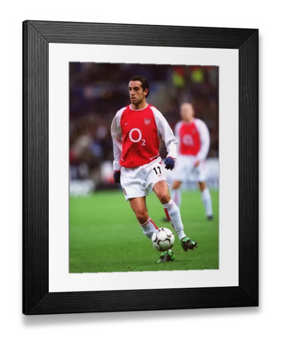 Framed Print : Edu in Action: Arsenal vs Leicester City, FA Premiership, 2003 Framed Print : Edu in Action: Arsenal vs Leicester City, FA Premiership, 2003