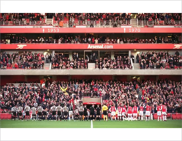 Arsenal vs. Newcastle: The FA Premiership Showdown at Emirates Stadium, 18 / 11 / 06