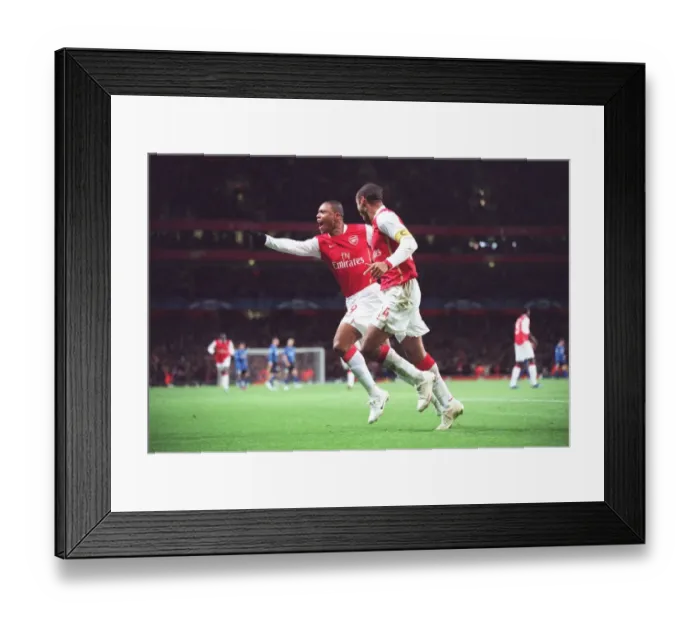 Framed Print : Thierry Henry and Julio Baptista: Arsenal's Unforgettable Triumph - 3:1 Over Hamburg in the Champions League Framed Print : Thierry Henry and Julio Baptista: Arsenal's Unforgettable Triumph - 3:1 Over Hamburg in the Champions League