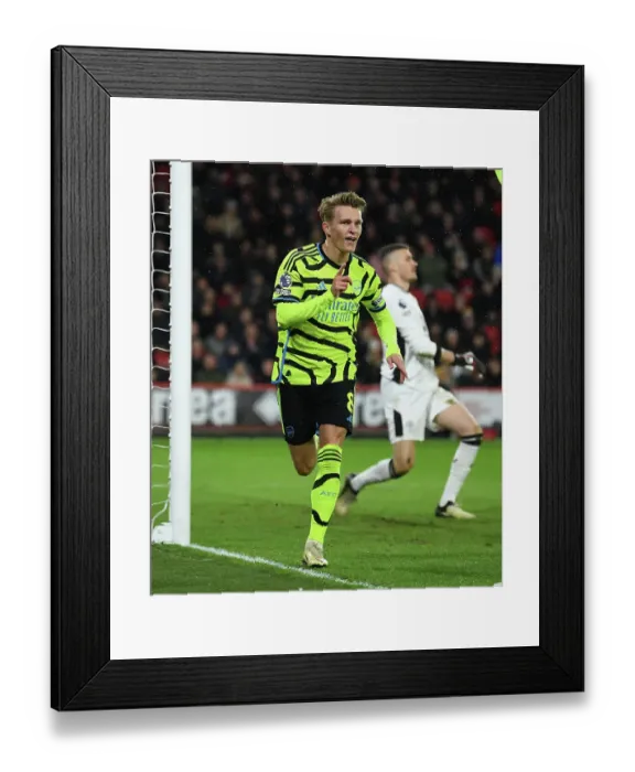 Framed Print : Sheffield United v Arsenal FC - Premier League Framed Print : Sheffield United v Arsenal FC - Premier League