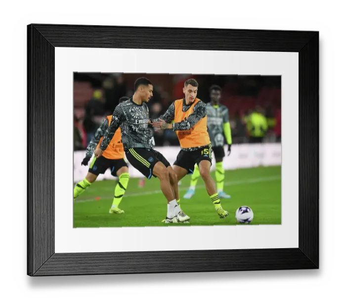 Framed Print : Sheffield United v Arsenal FC - Premier League
