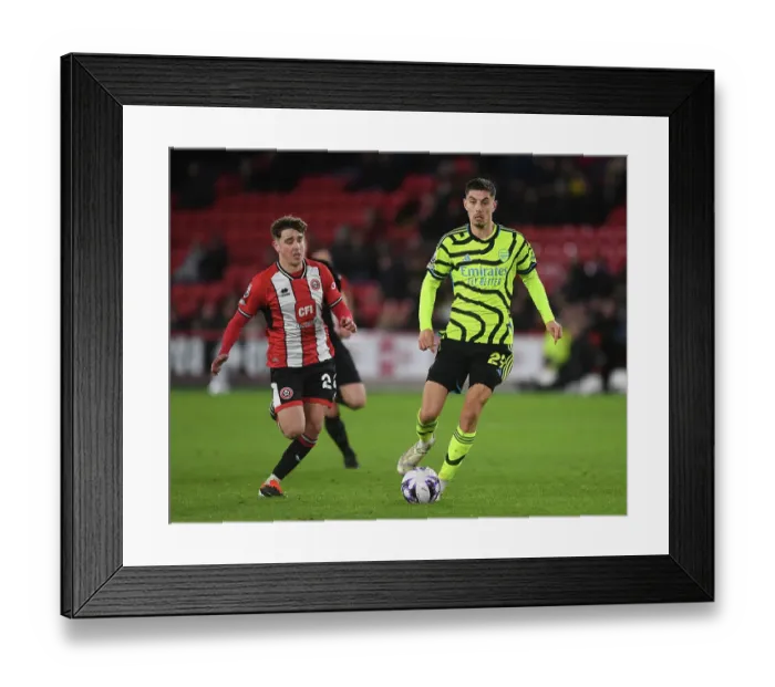 Framed Print : Sheffield United v Arsenal FC - Premier League
