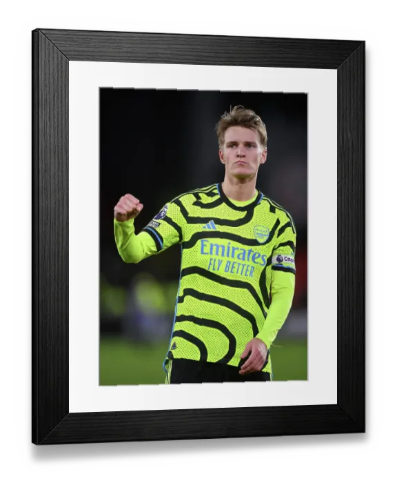 Framed Print : Sheffield United v Arsenal FC - Premier League