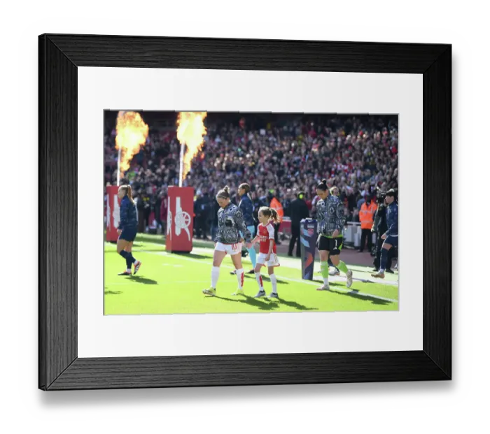 Framed Print : Arsenal FC v Tottenham Hotspur - Barclays Women´s Super League Arsenal FC v Tottenham Hotspur - Barclays Women´s Super League