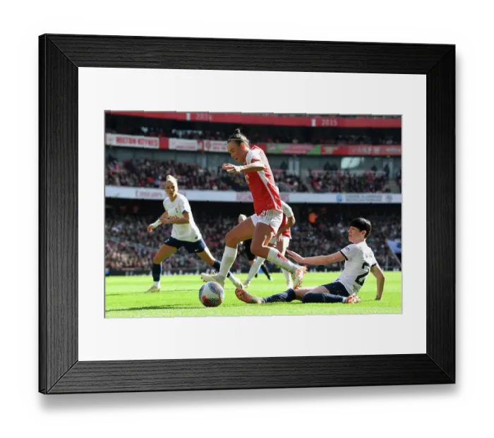 Framed Print : Arsenal FC v Tottenham Hotspur - Barclays Women´s Super League Arsenal FC v Tottenham Hotspur - Barclays Women´s Super League