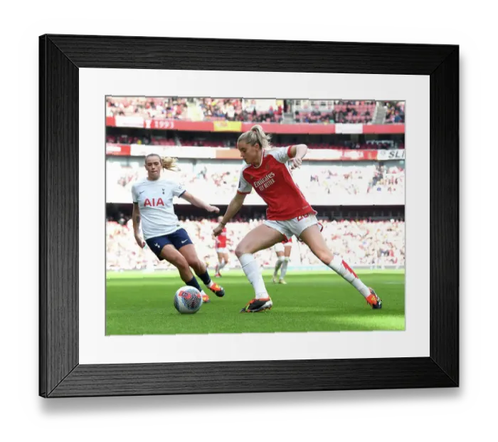 Framed Print : Arsenal FC v Tottenham Hotspur - Barclays Women´s Super League