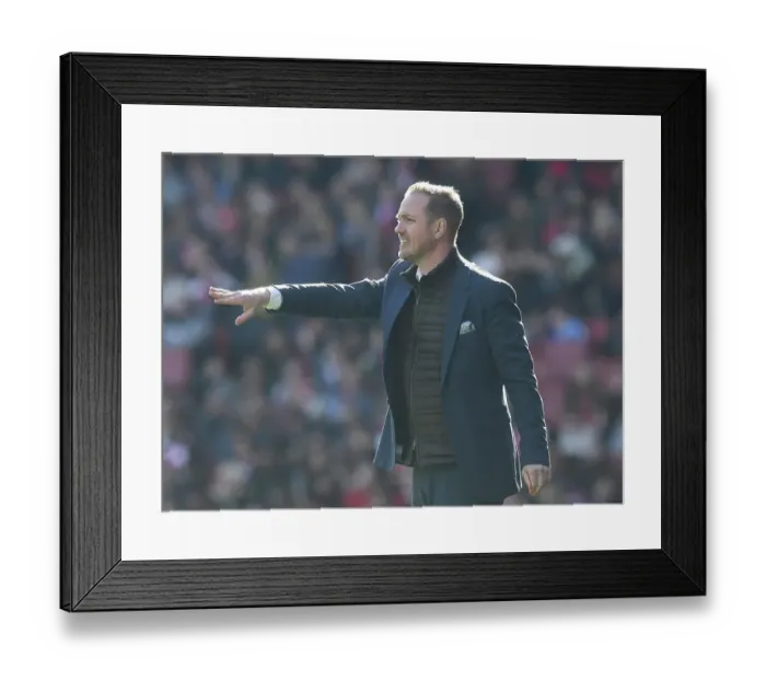 Framed Print : Arsenal FC v Tottenham Hotspur - Barclays Women´s Super League Arsenal FC v Tottenham Hotspur - Barclays Women´s Super League