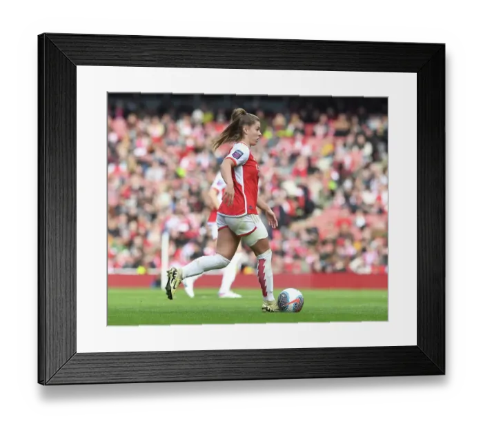 Framed Print : Arsenal FC v Tottenham Hotspur - Barclays Women´s Super League Arsenal FC v Tottenham Hotspur - Barclays Women´s Super League