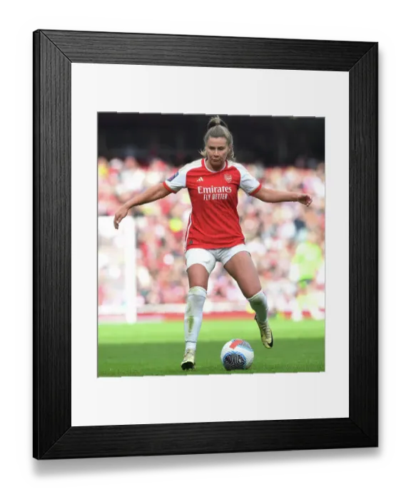 Framed Print : Arsenal FC v Tottenham Hotspur - Barclays Women´s Super League