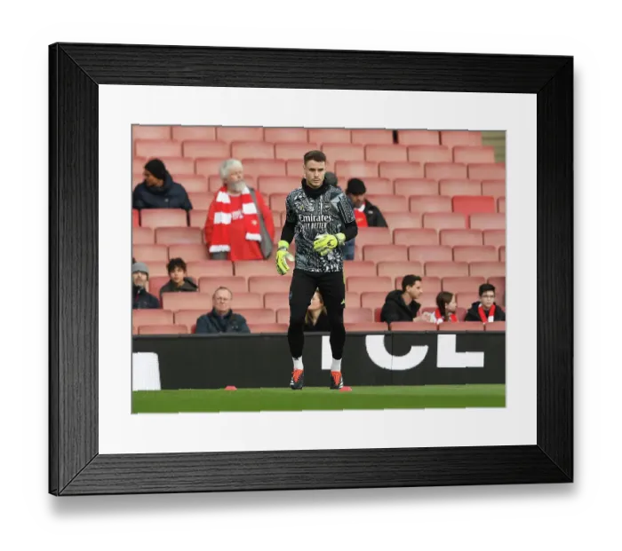 Framed Print : Arsenal FC v Brentford FC - Premier League Framed Print : Arsenal FC v Brentford FC - Premier League