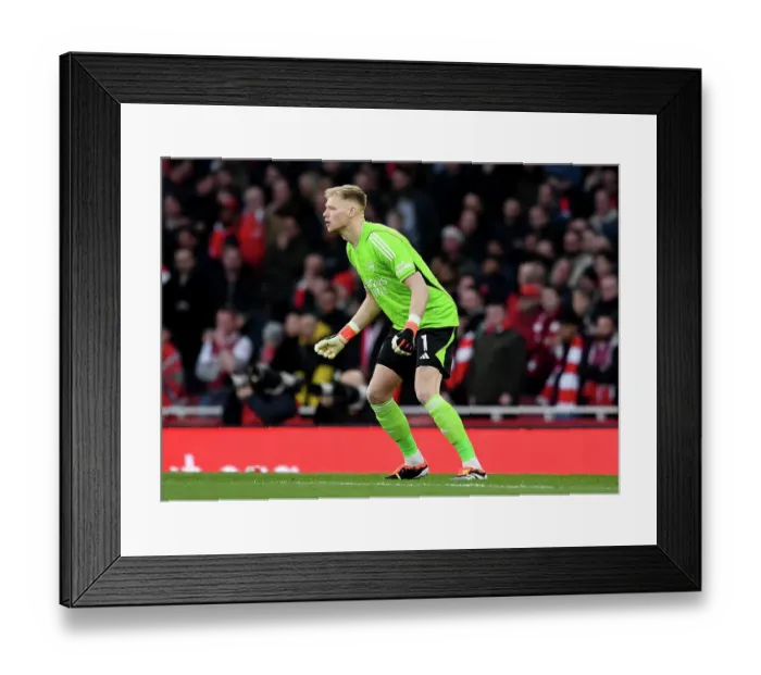 Framed Print : Arsenal FC v Brentford FC - Premier League
