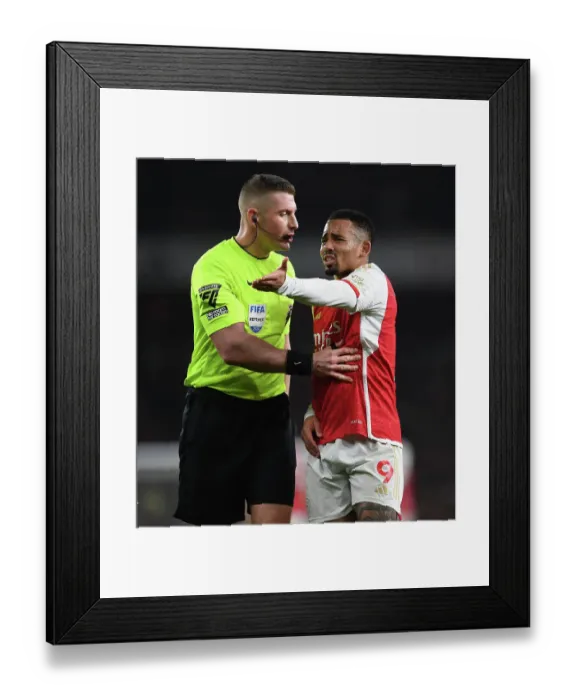 Framed Print : Arsenal FC v Brentford FC - Premier League