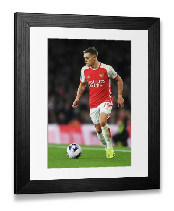Framed Print : Arsenal FC v Brentford FC - Premier League Framed Print : Arsenal FC v Brentford FC - Premier League
