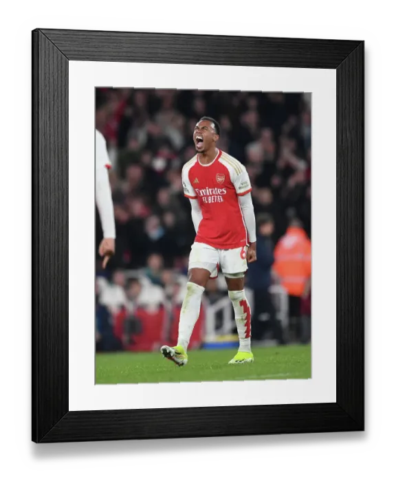 Framed Print : Arsenal FC v Brentford FC - Premier League
