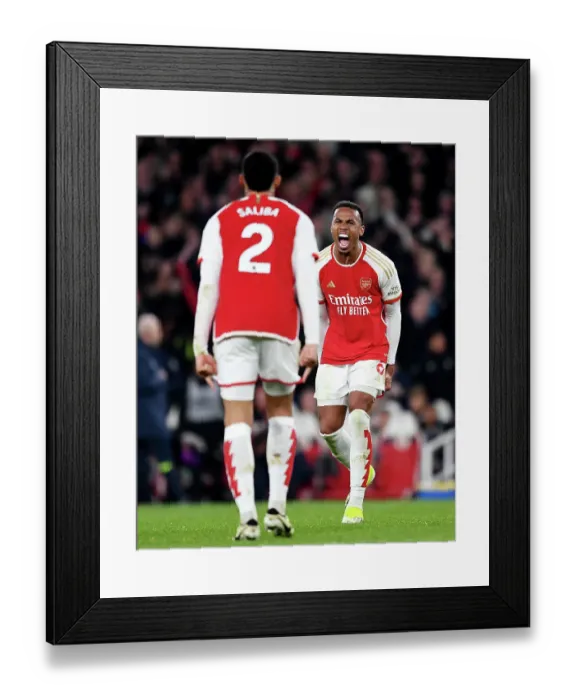 Framed Print : Arsenal FC v Brentford FC - Premier League Framed Print : Arsenal FC v Brentford FC - Premier League