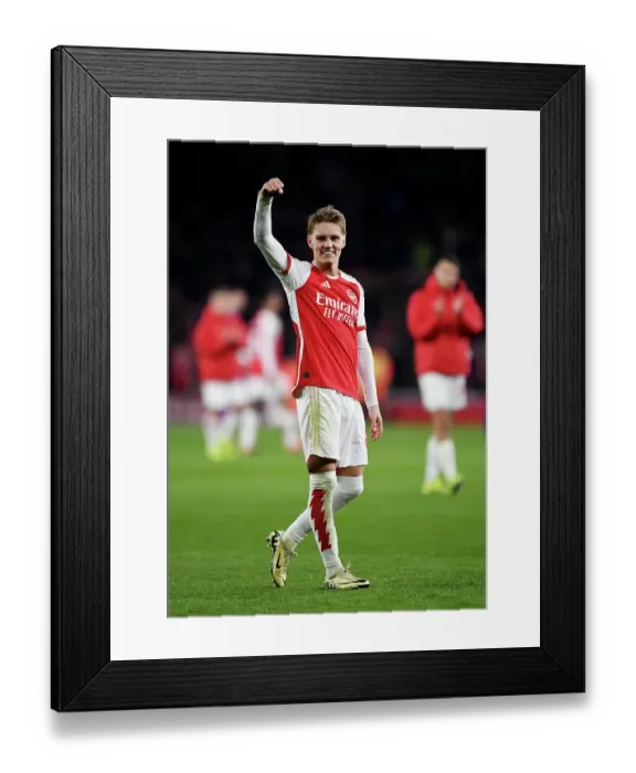 Framed Print : Arsenal FC v Brentford FC - Premier League Framed Print : Arsenal FC v Brentford FC - Premier League