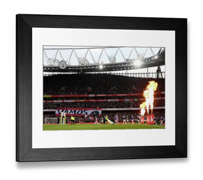Framed Print : Arsenal FC v Brentford FC - Premier League