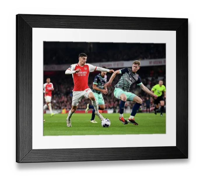 Framed Print : Arsenal FC v Brentford FC - Premier League Framed Print : Arsenal FC v Brentford FC - Premier League