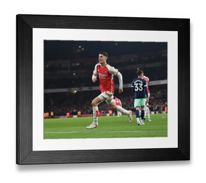 Framed Print : Arsenal FC v Brentford FC - Premier League Framed Print : Arsenal FC v Brentford FC - Premier League