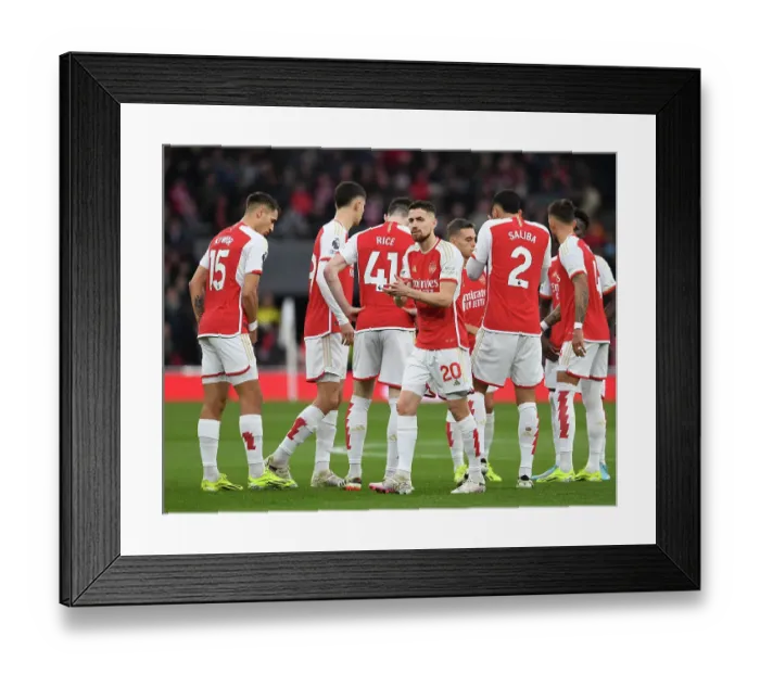 Framed Print : Arsenal FC v Brentford FC - Premier League