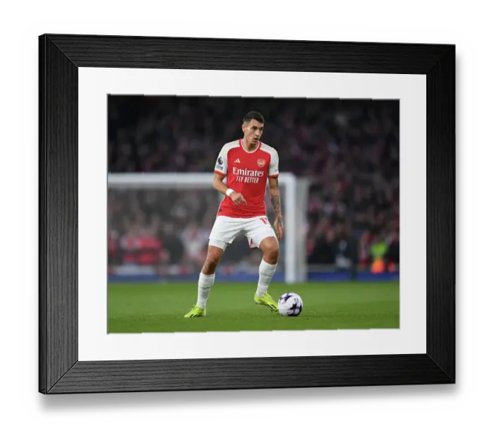 Framed Print : Arsenal FC v Brentford FC - Premier League