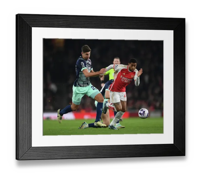 Framed Print : Arsenal FC v Brentford FC - Premier League
