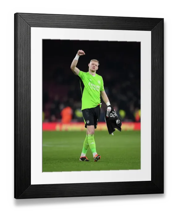 Framed Print : Arsenal FC v Brentford FC - Premier League Framed Print : Arsenal FC v Brentford FC - Premier League