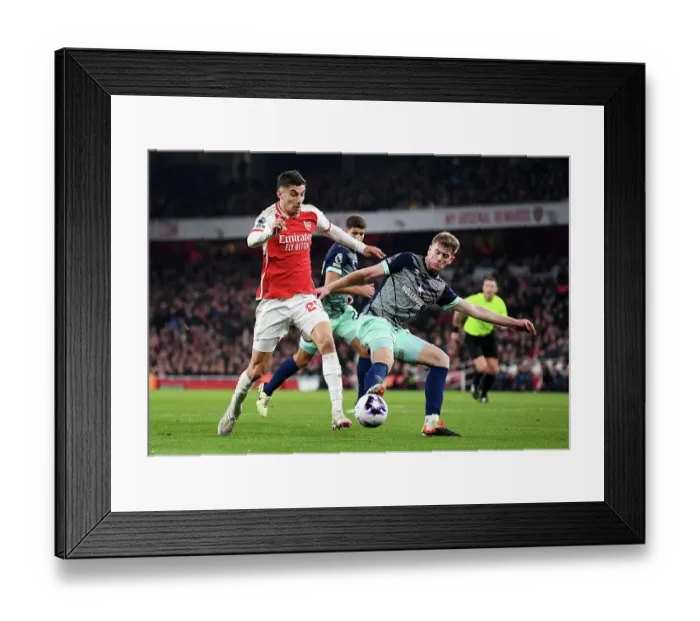 Framed Print : Arsenal FC v Brentford FC - Premier League Framed Print : Arsenal FC v Brentford FC - Premier League
