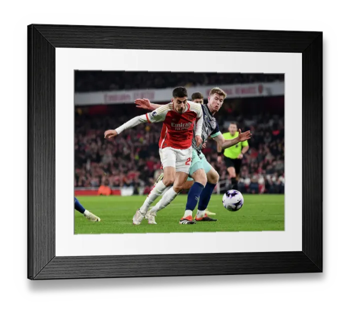 Framed Print : Arsenal FC v Brentford FC - Premier League Framed Print : Arsenal FC v Brentford FC - Premier League