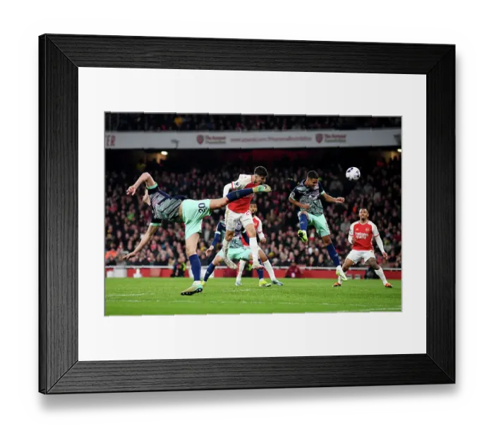 Framed Print : Arsenal FC v Brentford FC - Premier League Framed Print : Arsenal FC v Brentford FC - Premier League
