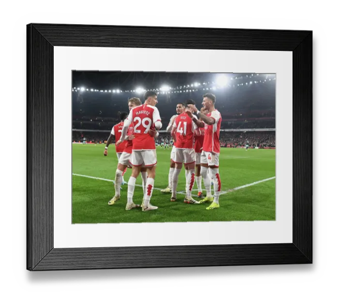Framed Print : Arsenal FC v Brentford FC - Premier League Framed Print : Arsenal FC v Brentford FC - Premier League