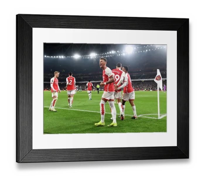 Framed Print : Arsenal FC v Brentford FC - Premier League Framed Print : Arsenal FC v Brentford FC - Premier League