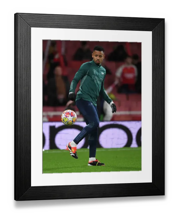 Framed Print : Arsenal FC v FC Porto: Round of 16 Second Leg - UEFA Champions League 2023 / 24