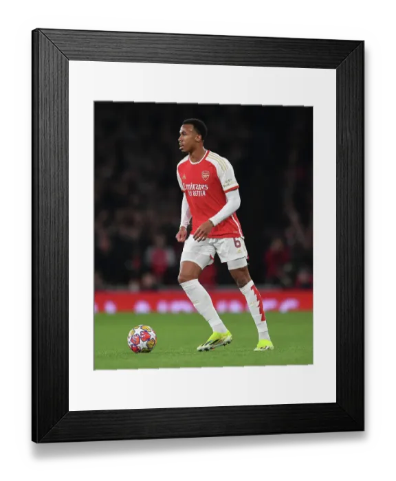 Framed Print : Arsenal FC v FC Porto: Round of 16 Second Leg - UEFA Champions League 2023 / 24