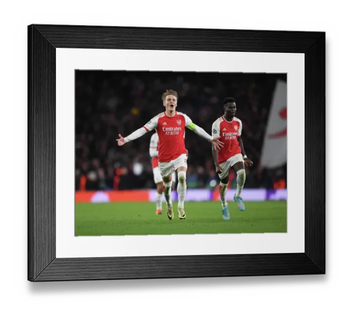 Framed Print : Arsenal FC v FC Porto: Round of 16 Second Leg - UEFA Champions League 2023 / 24