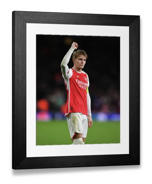 Framed Print : Arsenal FC v FC Porto: Round of 16 Second Leg - UEFA Champions League 2023 / 24