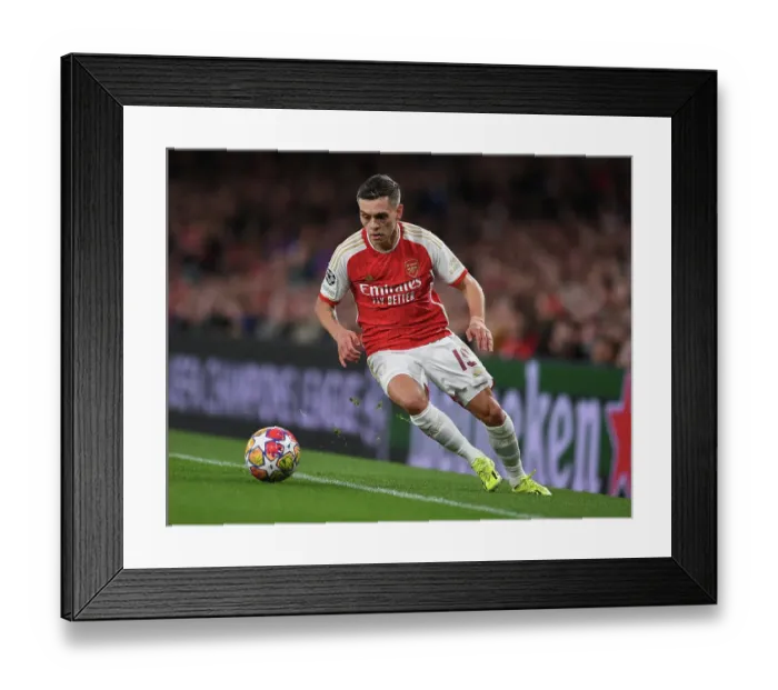 Framed Print : Arsenal FC v FC Porto: Round of 16 Second Leg - UEFA Champions League 2023 / 24