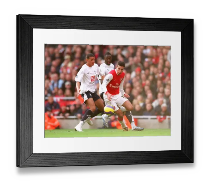 Framed Print : Robin van Persie Framed Print : Robin van Persie