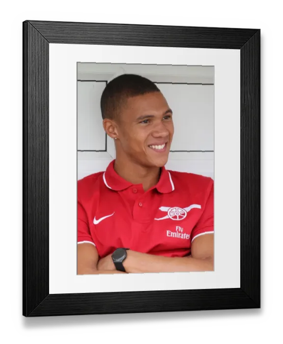 Framed Print : Kieran Gibbs (Arsenal). Barnet 0: 4 Arsenal. Pre Season Friendly. Underhill