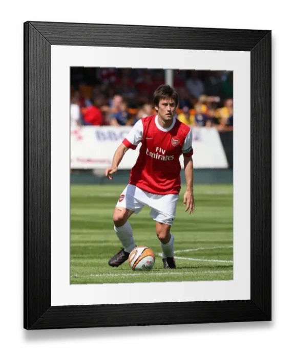 Framed Print : Tomas Rosicky (Arsenal). Barnet 0: 4 Arsenal. Pre Season Friendly. Underhill