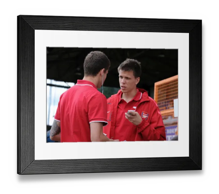 Framed Print : Wojciech Szczesny and Conor Henderson (Arsenal). Barnet 0: 4 Arsenal, Pre season friendly