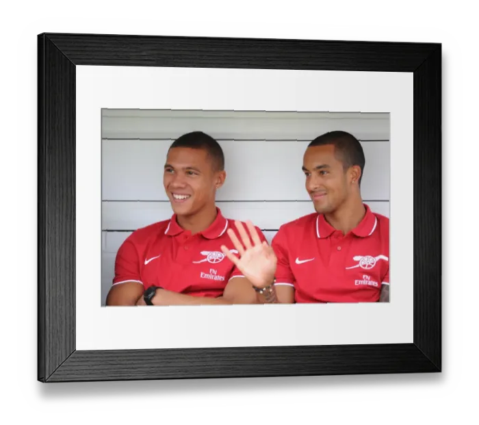 Framed Print : Theo Walcott and Kieran Gibbs (Arsenal). Barnet 0: 4 Arsenal, Pre season friendly