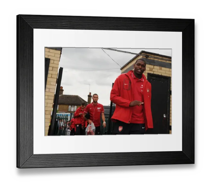 Framed Print : Jay Emmanuel Thomas (Arsenal). Barnet 0: 4 Arsenal, Pre season friendly