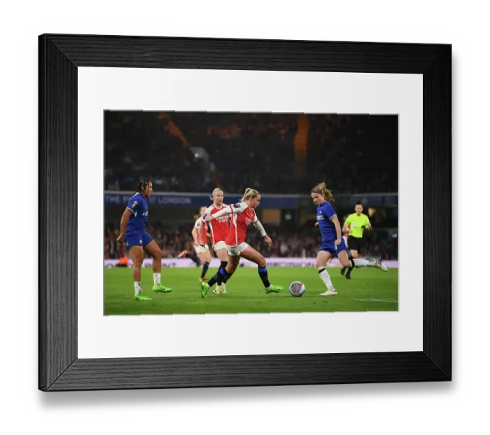 Framed Print : Chelsea FC v Arsenal FC - Barclays Women's Super League
