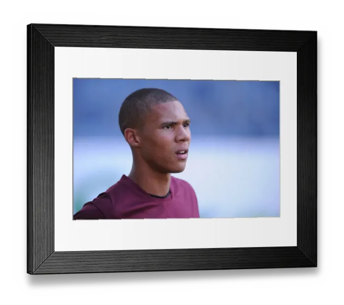 Framed Print : Arsenal's Kieran Gibbs Shines in 4-0 Win Over Sturm Graz, Austria 2010 Framed Print : Arsenal's Kieran Gibbs Shines in 4-0 Win Over Sturm Graz, Austria 2010