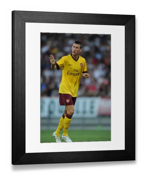 Framed Print : Laurent Koscielny (Arsenal). Sturm Graz 0: 4 Arsenal, Graz, Austria, 21  /  7  /  2010