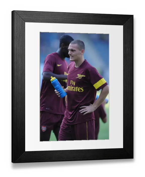 Framed Print : Thomas Vermaelen (Arsenal). Sturm Graz 0: 4 Arsenal, Graz, Austria, 21 / 7 / 2010 Framed Print : Thomas Vermaelen (Arsenal). Sturm Graz 0: 4 Arsenal, Graz, Austria, 21 / 7 / 2010