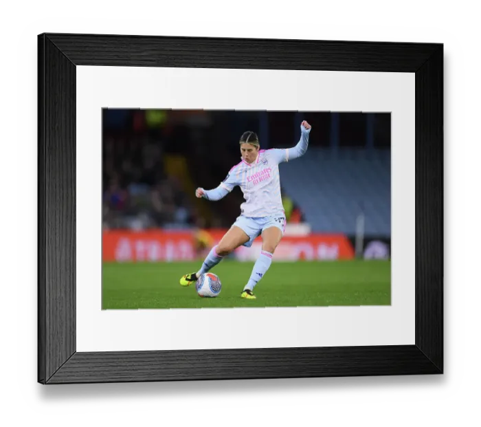 Framed Print : Aston Villa v Arsenal FC - Barclays Women's Super League Framed Print : Aston Villa v Arsenal FC - Barclays Women's Super League
